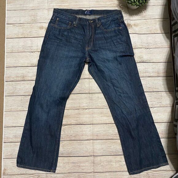 Gap denim blue jeans -boot style - Picture 1 of 6